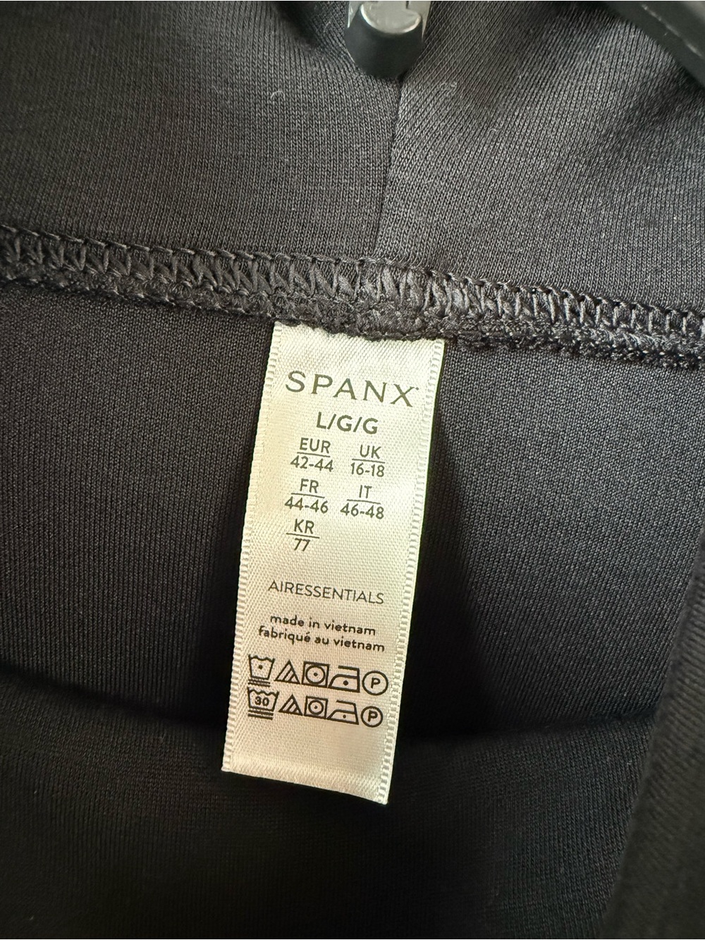 Spanx AirEssentials Turtleneck Tunic Top Black L - Picture 5 of 10